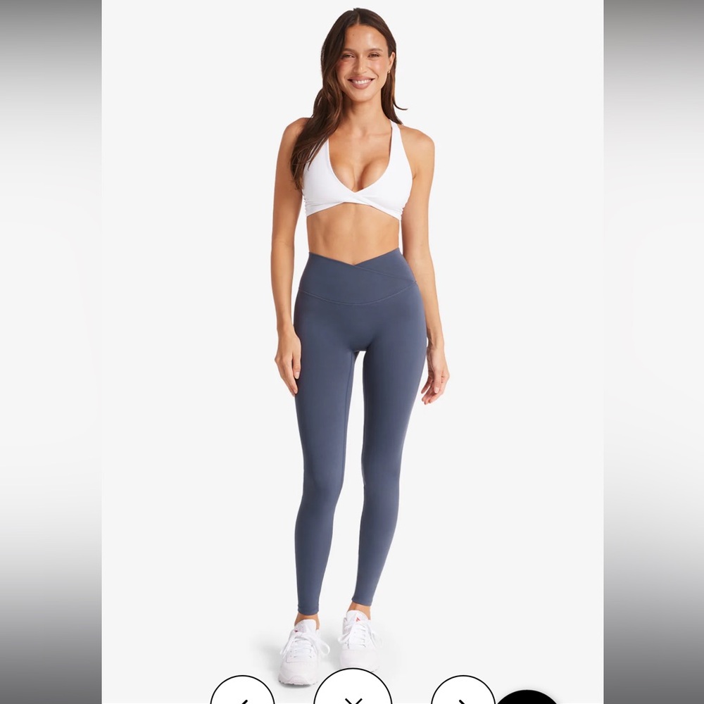 CSB Serenity Workout Set, Size Small (top & bottom), Grey (top & bottom)